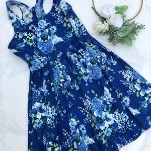 Blue floral Jessica Simpson Dress